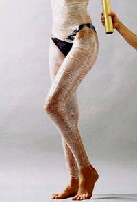 You can lose up to 18cm with our SELF HEATING Cellulite Bodywrap with each treatment!!!